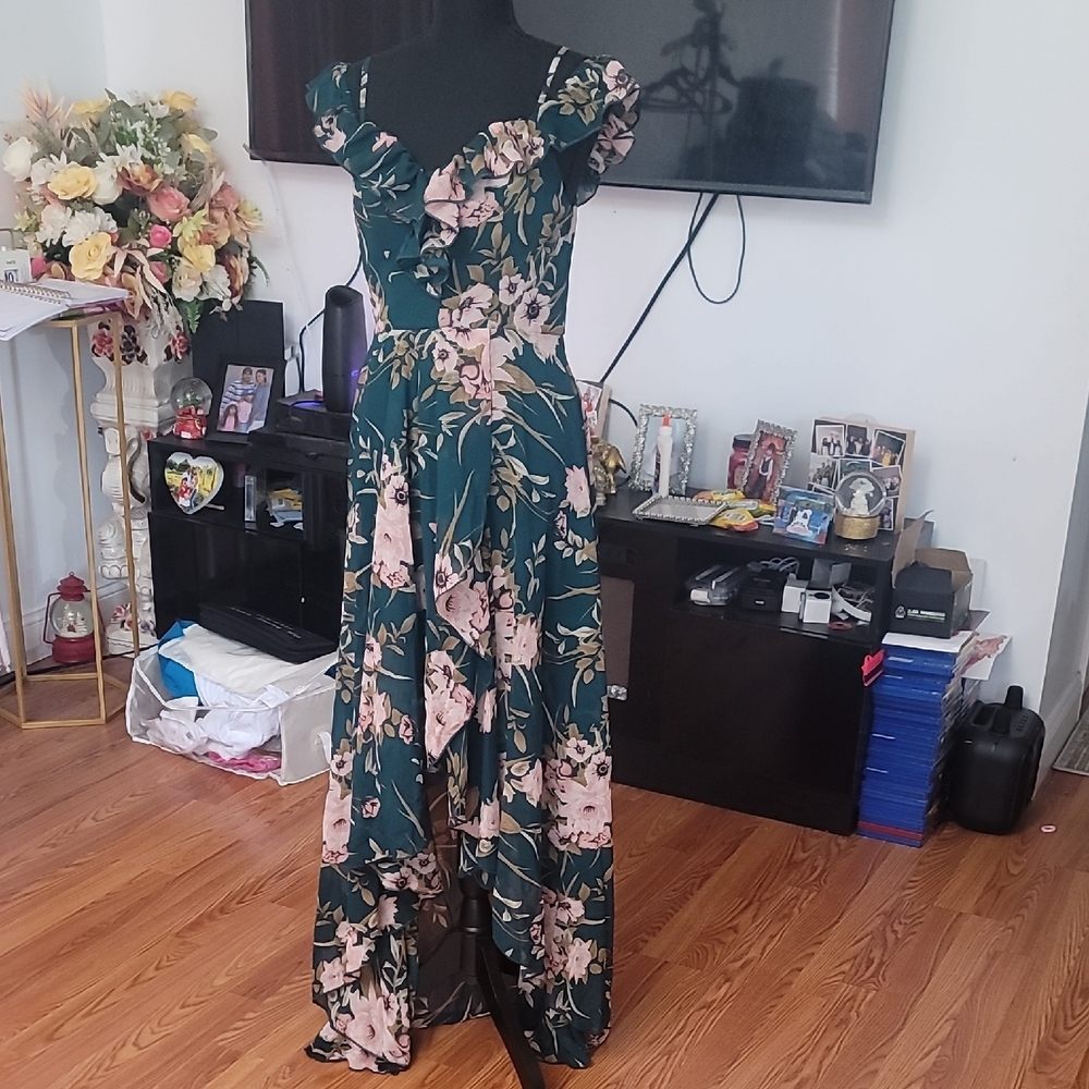 Floral Ruffle Maxi Dress